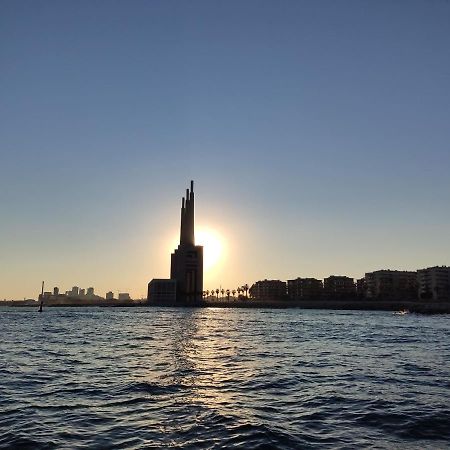 Hospedaje Dado De Baja Badalona Exteriér fotografie