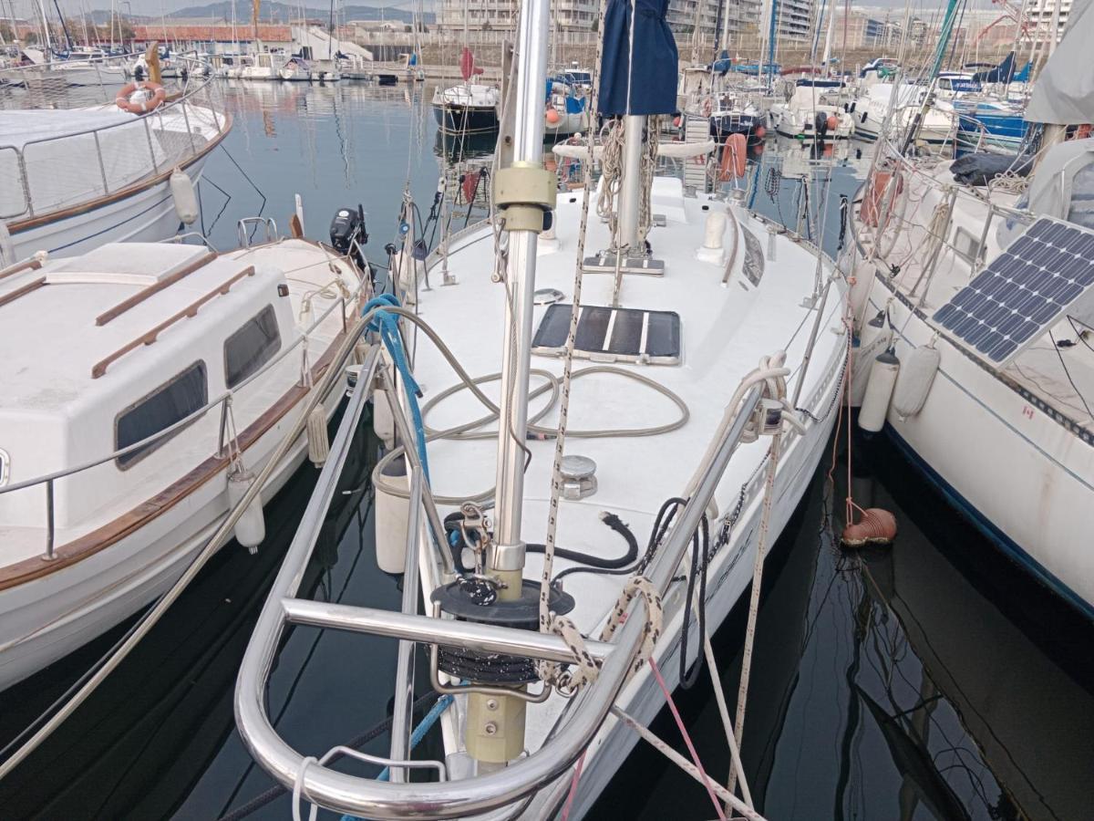 Hospedaje Dado De Baja Badalona Exteriér fotografie